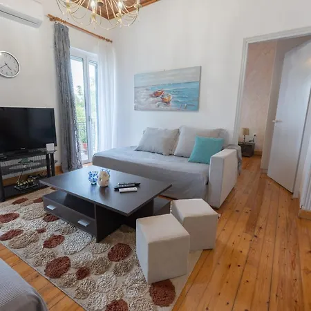Apartment Theofanis Giannoulis