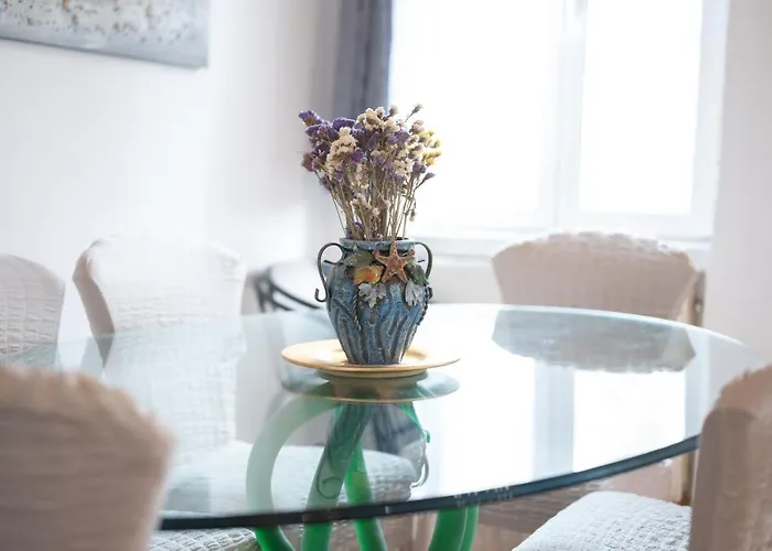 Theofanis Giannoulis Apartment *